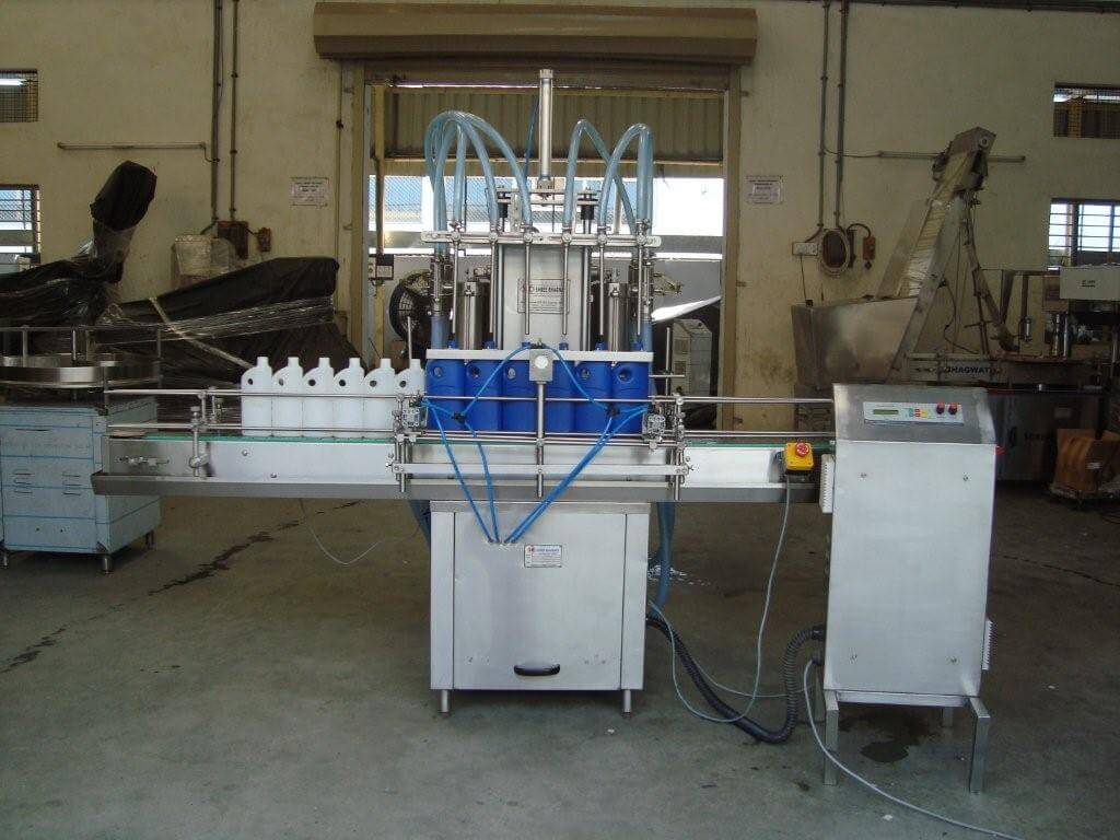 Cleaner Filling Machine